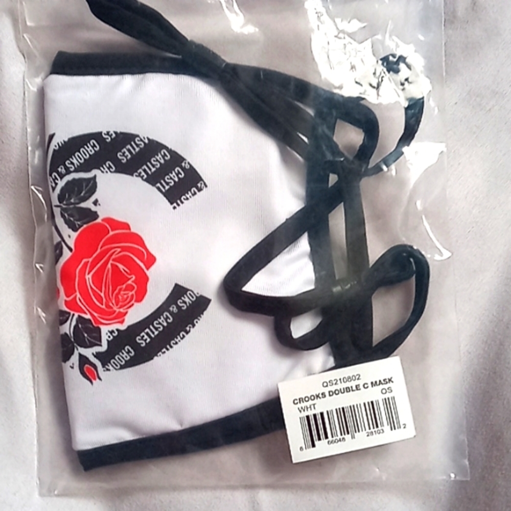 Crooks and castles facemask